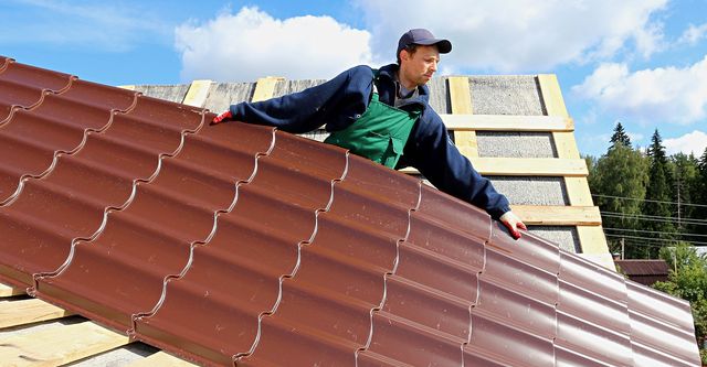 Crafting Reliable Roofs: Expertise Unveiled with Our Contractor